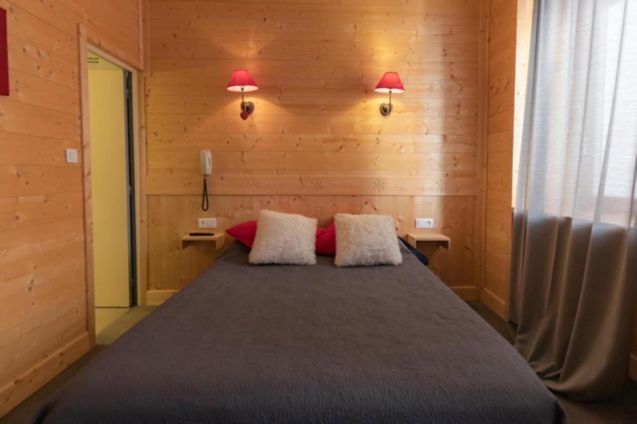 Hotel Le Sacca, Nouvelle Equipe Cauterets Exterior photo
